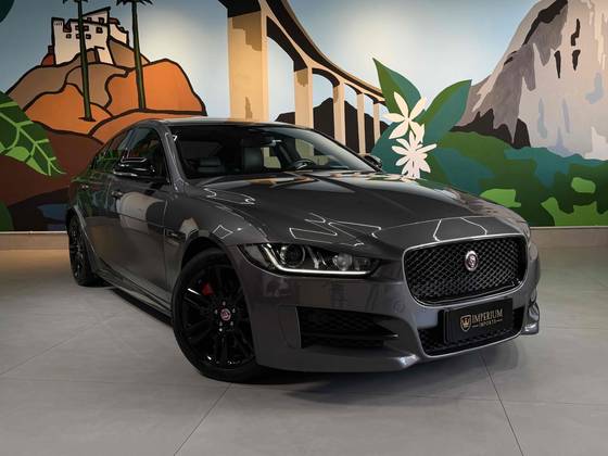 JAGUAR XE 2.0 16V INGENIUM P250 GASOLINA R-SPORT 4P AUTOMÁTICO